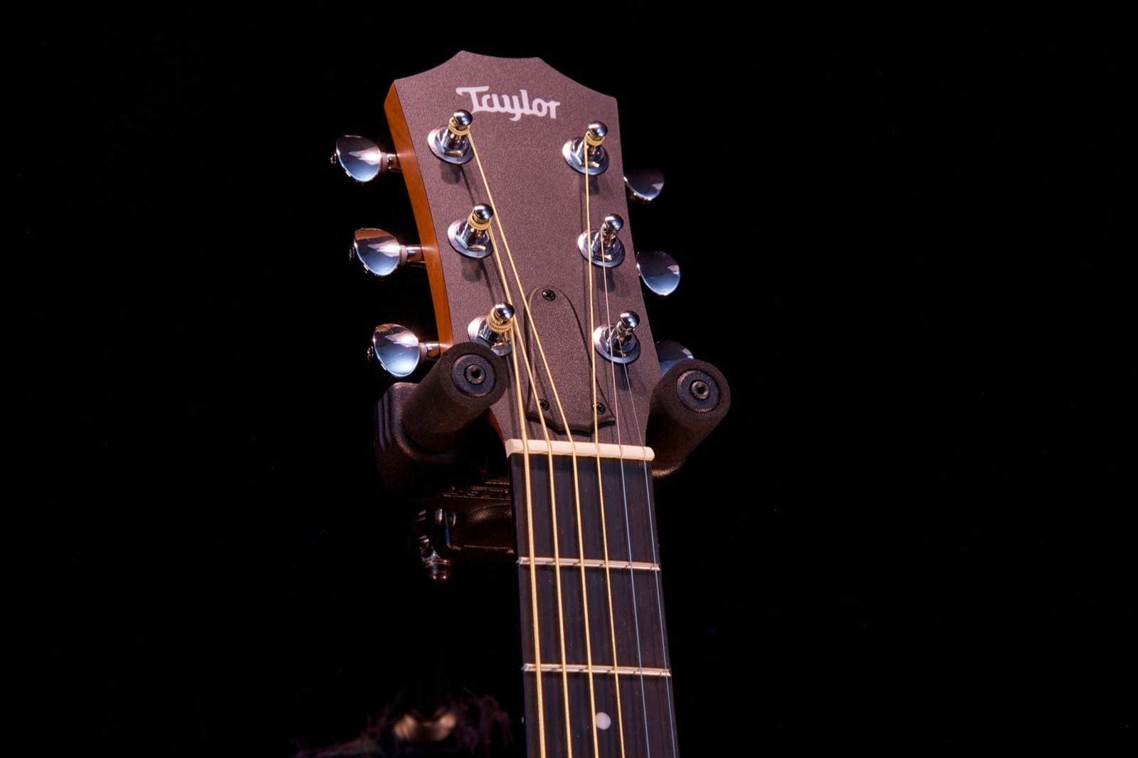 Rex and the Bass: 2013 Taylor GS Mini Acoustic Guitar Review
